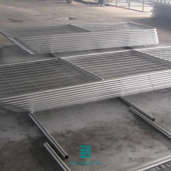 Rectangle Shape Wire Grid Fence Panels Powder Coating Surface For Construction