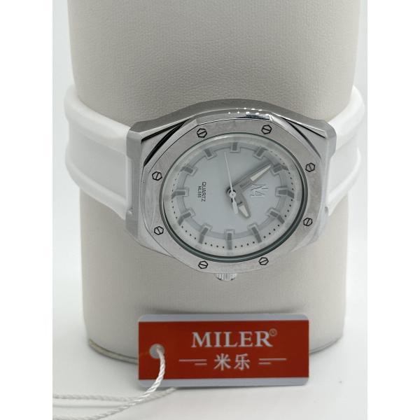 30 Meters Waterproof Silicone Strap Watch with Luminous Hands