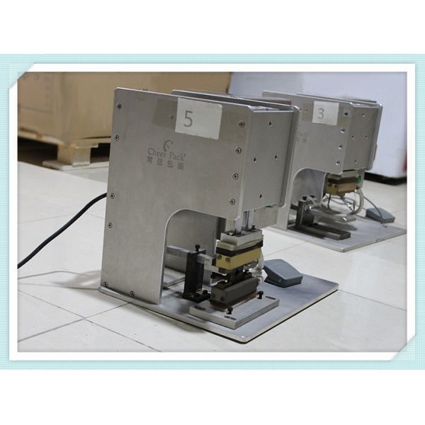 1800W AC 220V Stand Up Pouch Sealing Packing Machine