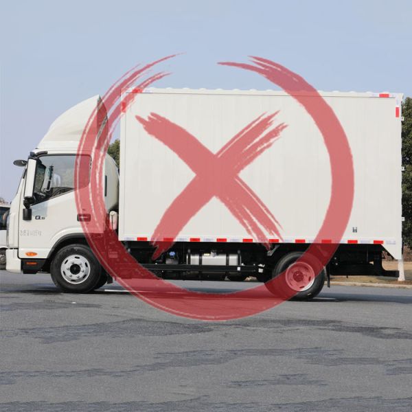 Isuzu Diesel 4*2 Medium Van Cargo Truck With Detachable Body And Hydraulic Outriggers