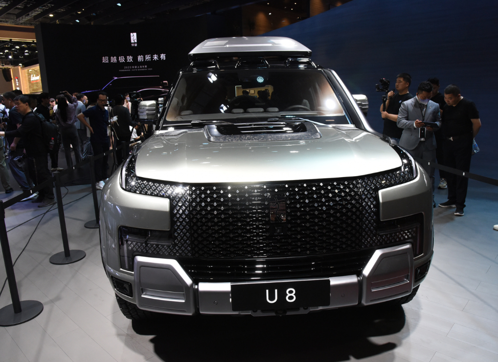 Upgrade Your Fleet with the BYD Yangwang U8 A Left-Handed Driver's Dream Electric SUV