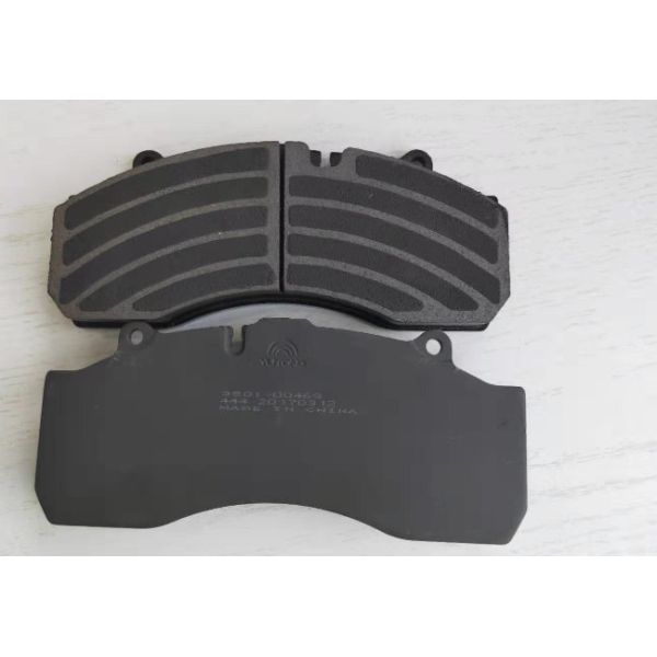 Green Auto Brake Pads 80000km Warranty IATF16949 / ISO9001 Certificated