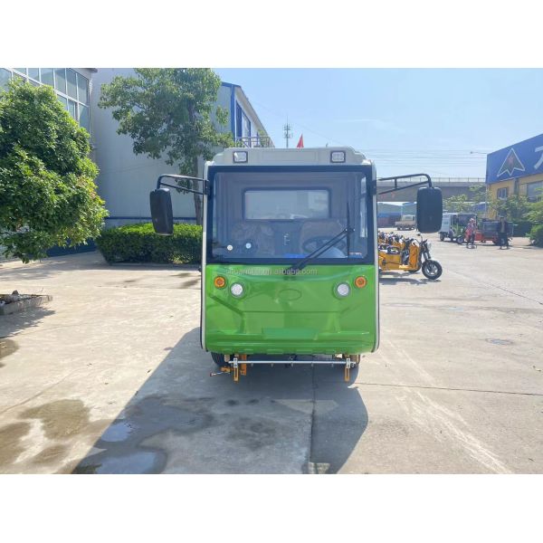 Pure Electric High Pressure Water Jet Cleaning Truck Four Wheel Energy Type Voltage