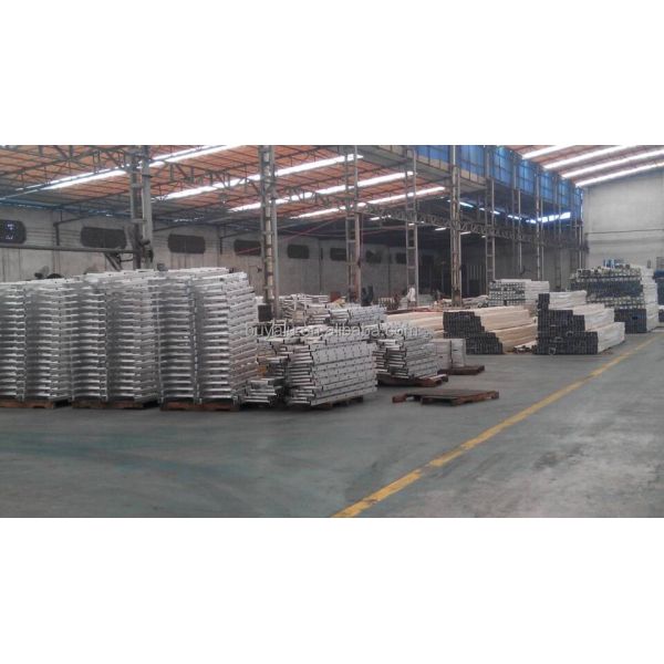 Sustainable Aluminum Folding Ladder 3 Steps In Silver Anodized