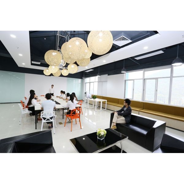 Lifepo4 Lithium Iron Phosphate Battery 3.2V LFP Battery Cell 280AH