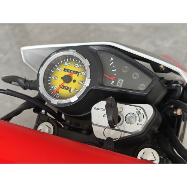 Four Stroke Off Road Motorcycle Air Cooled 150cc Dirt Bike Street Legal 90km/H