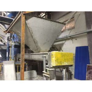 China Stainless Steel Automatic Powder Feeder , Twin Screw Feeder Heat Resistant wholesale