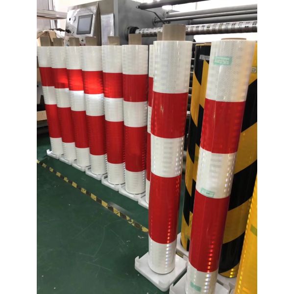 Outdoor Weather Resistant HIP Retro Reflective Vinyl Sheeting For Traffic Sign