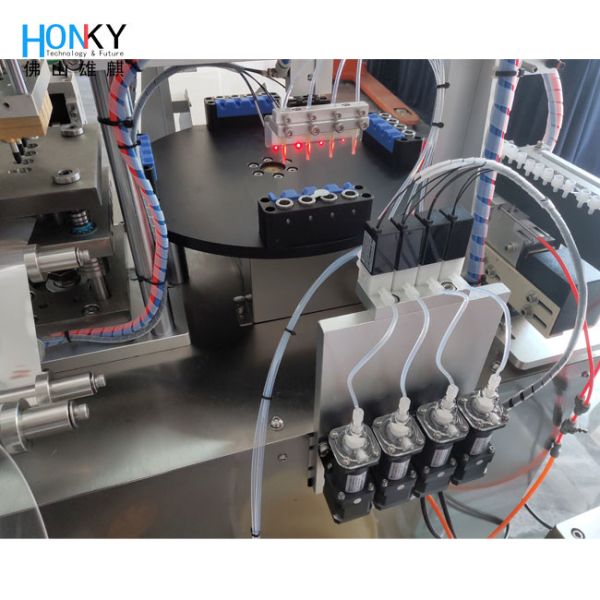 China 60 Bottle Per Minute Automatic Liquid Bottle Filling Machine With High Filling Efficiency ROHS Certificate wholesale
