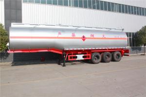 China Anti‐skid Oil Tank Truck Trailer Carbon Steel 40 To 60 Cbm With Mud Flaps wholesale