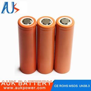 2600mAh 3.7V Li Ion Battery Cells 18650 Cylindrical Powerful
