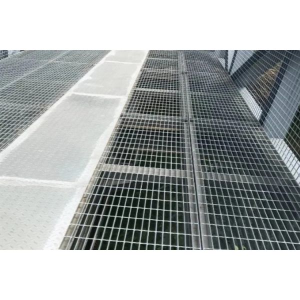 Hot Dipped Galvanized Steel Bar Grating / Floor Grating / Stair Treads / Platform Grating