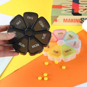 China 7 Day Weekly Pill Medicine Dispenser Box Flower Shape 7 Cases Vitamin Fish Oil 12cm wholesale