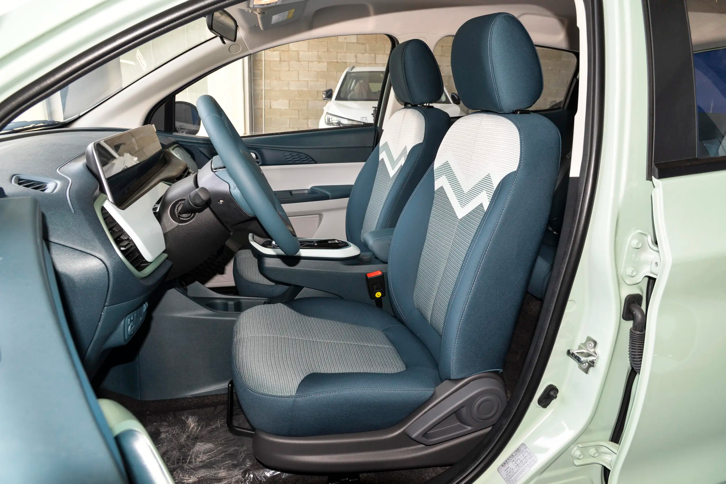 2023 ChangAn EV Cars Benben E Star 5 Door 5 Seater Hatchback