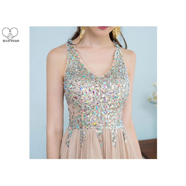 Chiffon Nude Short Black Formal Dresses / Top Diamond Prom Dress Puffy Down Part