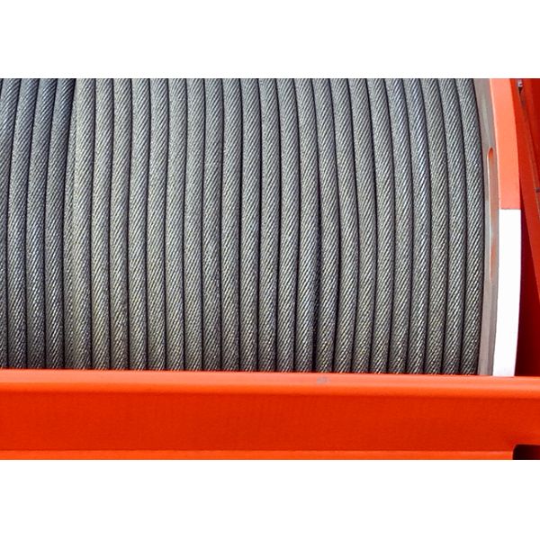 High Efficiency Carbon Steel Tower Hoist Winch With LBS Grooved Drum