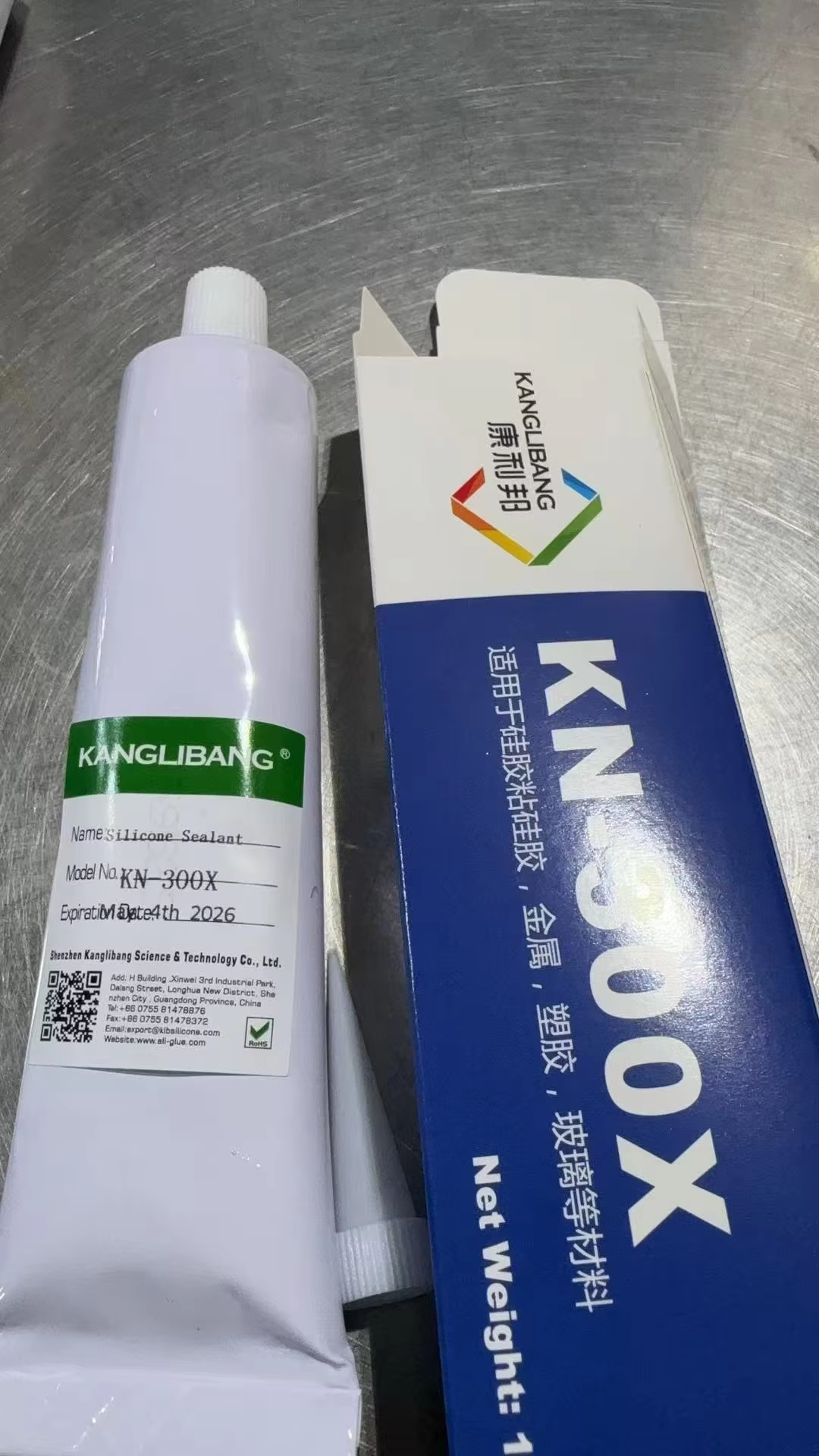 Kanglibang High Efficiency Room Temperature Cured Silicone Adhesive for General Use