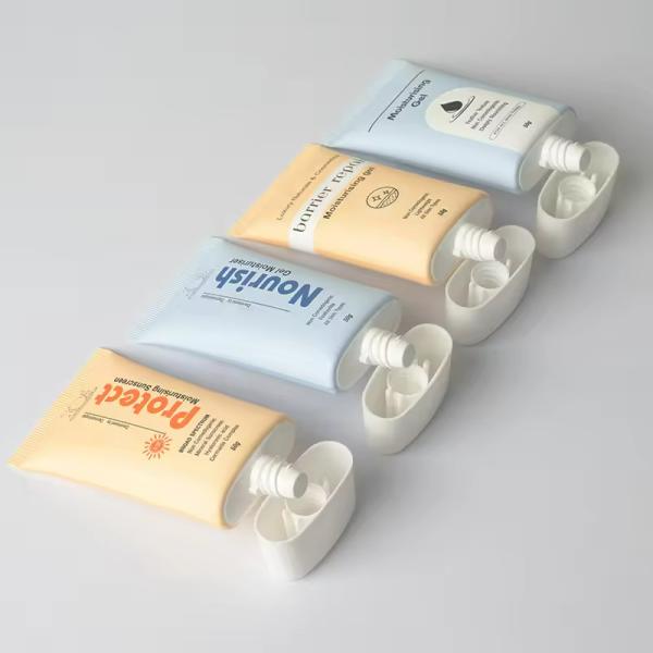 Clear Plastic Cosmetic Tubes Screw Cap Eco Friendly Tube Packaging 50ML