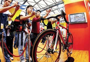 Electric Bicycle 26 Inch Mountain Beach Ebike Fat Tire Electric Bike For Adults