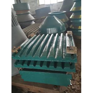 China H3244 Jaw Stone Crusher Spare Parts Manganese Crusher Liners For Crushing Rock on sale