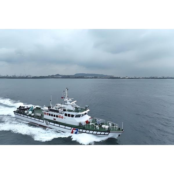 Ultra Wide Extruded Reinforced Sheet Material Aluminum Alloy Lf6 Normal Width 250mm 380mm Up To 600mm