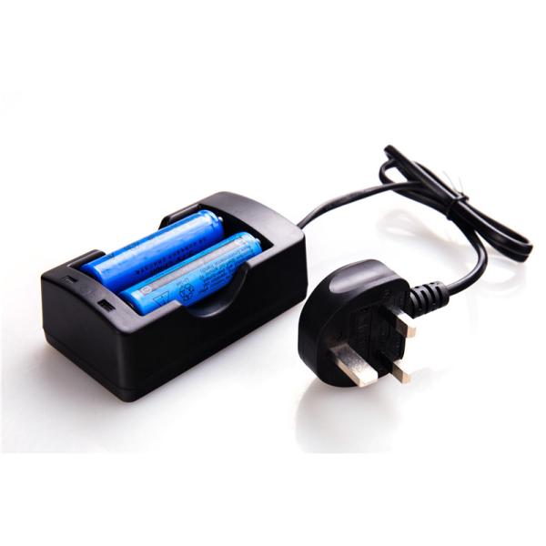 Professional 3.7 V 2 Cell Lithium Ion Battery Charger , 18650 Fast Charger 950Y