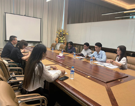 Lixiang L6 Ideal Li Auto Electric Cars Hybrid EV 5 Seater SUV