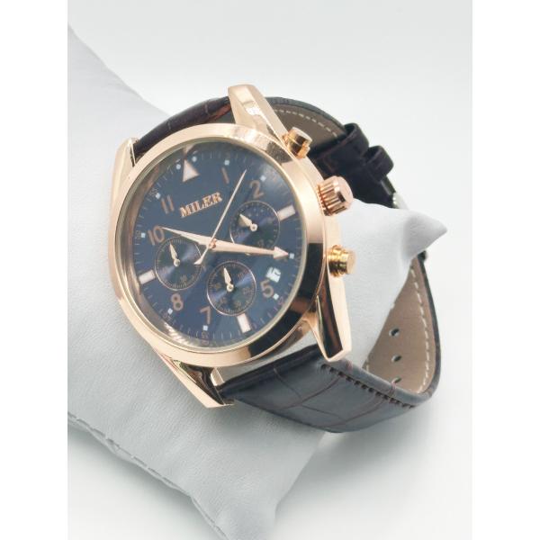 Classic Luxury Men Quartz Watch Waterproof Round Fashionable Mens Watches