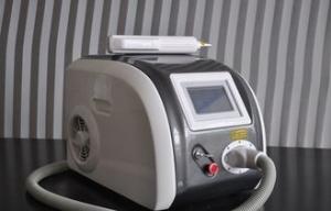China Sliver 250W Strong Power Laser Tattoo Removal Machine CE Approval For Tattoo removal wholesale
