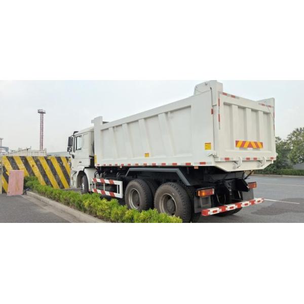 White F2000 6X4 Dump Truck  21-30 Tons Euro 2 Right Hand Drive Tipper 2