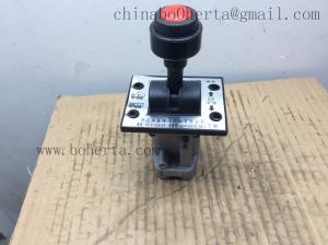 China Lifting control valve (4-hole front mounting) on sale