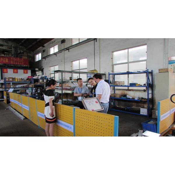 Carbon Steel Chain Automated Conveyor Systems For Compressor Transferring