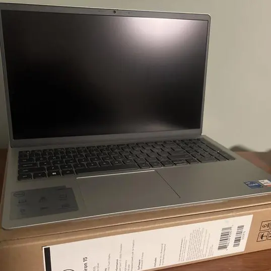 Customized Ins 15 3530 Laptop I7-1355U CPU for US Plugs and Advanced Technology Inspirons 3530 INS3530-R1828S