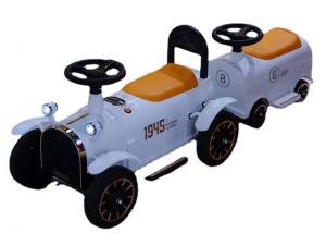 China Dual Drive 12V Children Small Electric Train Rechargeable Two Seat Kids Car wholesale