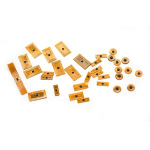 China Passive Micro RFID Hard Tag 213 DFN Techlology 16*6 Mm For NFC Bracelet Chip wholesale