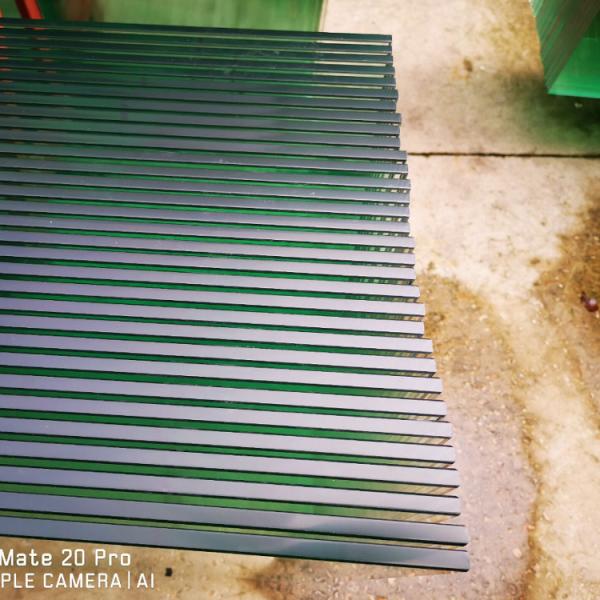 Customized Flat Shower Tempered Glass , 4-12mm Curved Shower Glass