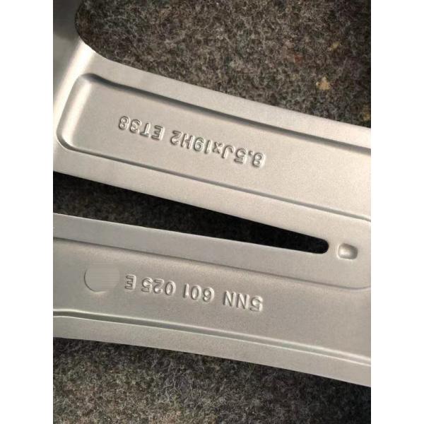 Cast 8.5J 57.1 Hole 19 Inch Aluminum Rims For Volkswagen Fit Tire 255 45 R29