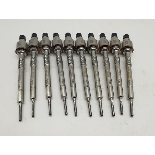 Engine Ignition Diesel Header Glow Plug 55568366 55590466 for Opel Vauxhall Mokka/Mokka X 1.7
