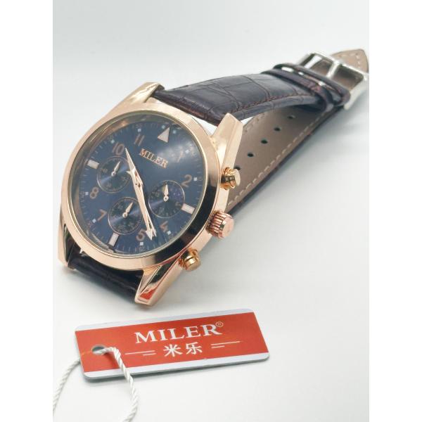 Classic Luxury Men Quartz Watch Waterproof Round Fashionable Mens Watches