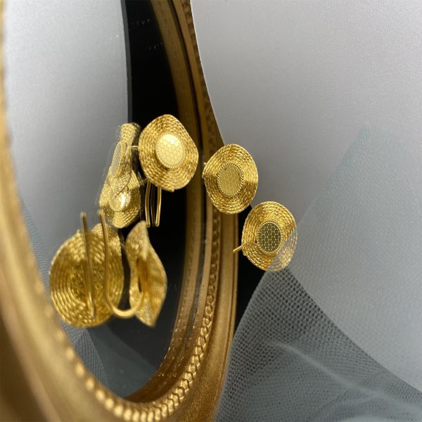 Minimalist 18K Gold Plumeria Flower Earrings