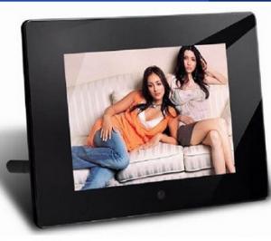 China HD display LCD 7 inch digital photo frames, business promotional gifs, family gifts wholesale