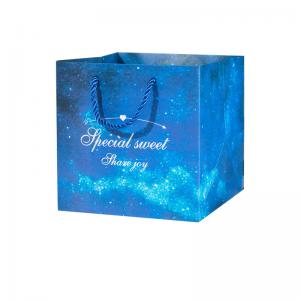 China Buy Custom Printed Square Wide Gusset Paper Paper Carry Bags Manufacturers wholesale