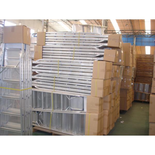 Sustainable Aluminum Folding Ladder 3 Steps In Silver Anodized