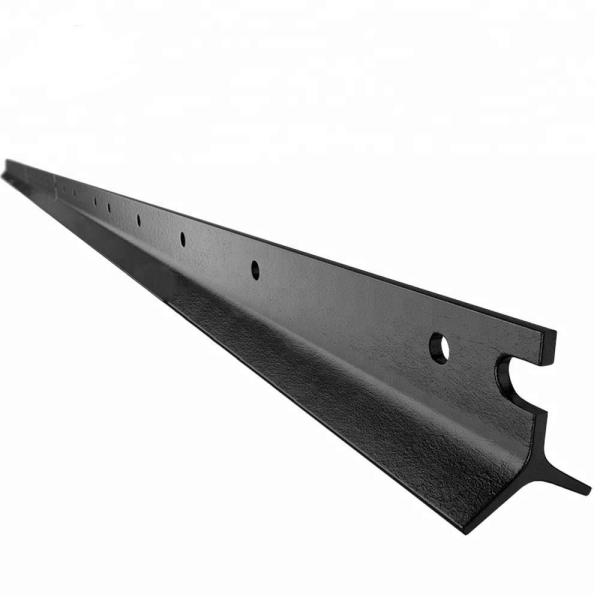 Black Painted Farm Metal Fence Post Hot Dipped Galvanized Star Picket Steel Fence Y Post