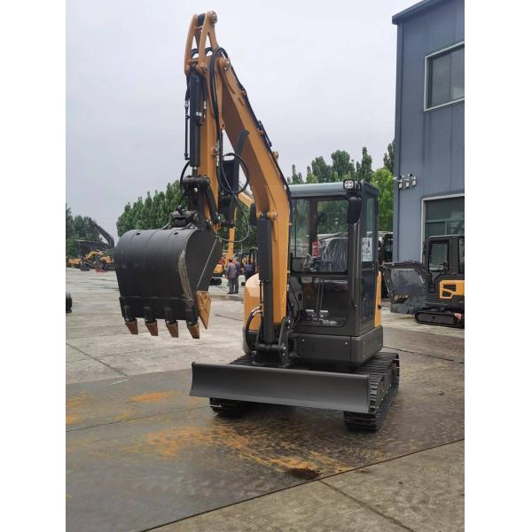 Closed Cab 4ton Chinese Small Excavator Comfortable Operation