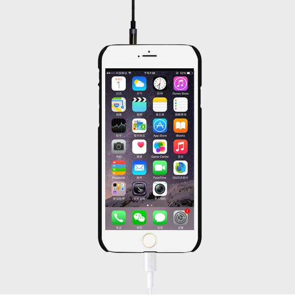 wireless bluetooth smart phone case with 3.5mm DC music interface and charging port for iPhone 7 8plus