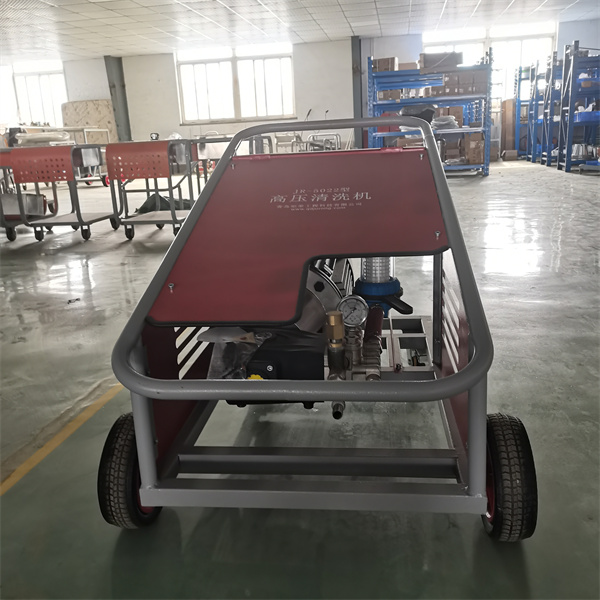 High Pressure Water Jet Ship Cleaner Cruise Ship Cabin Cleaning