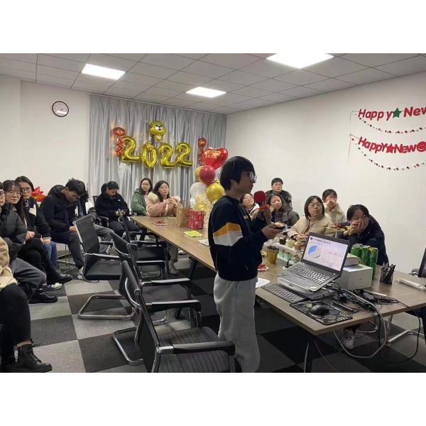 700mm Polished Stainless Steel Strips SGS Hot Rolled