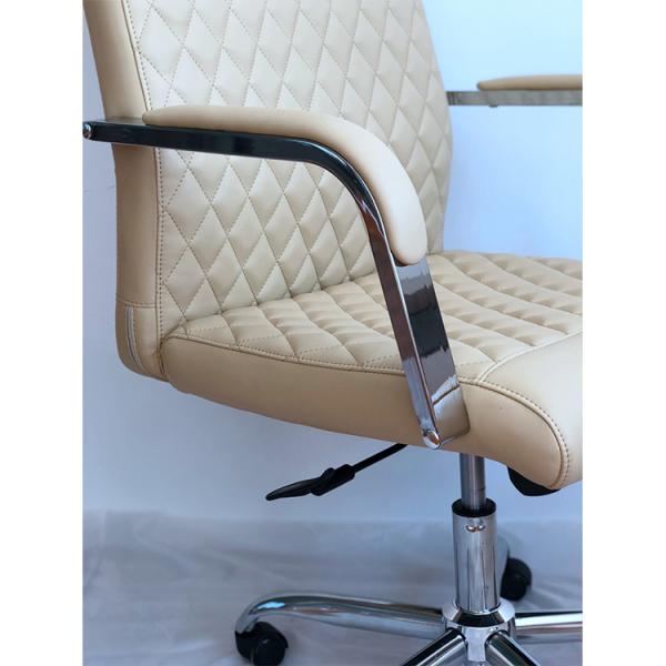 Essentials Leather Manager 128cm Traditional Executive Office Chair 0.2cbm Five Star Base