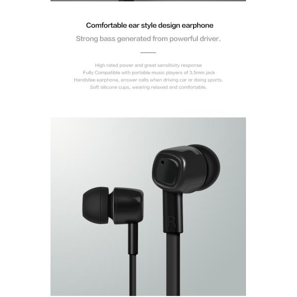 Plastic Wired In Ear Earphones 3.5mm Round Cable White Black Color